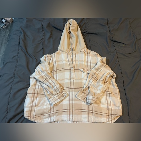 AE cozy cabin hooded flannel - Picture 2 of 2